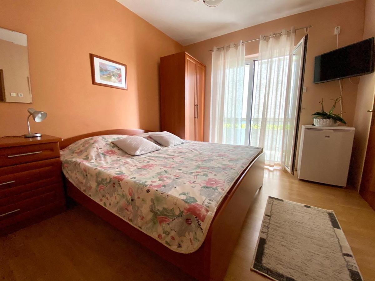 Guesthouse Kurelic Rab Kampor 外观 照片